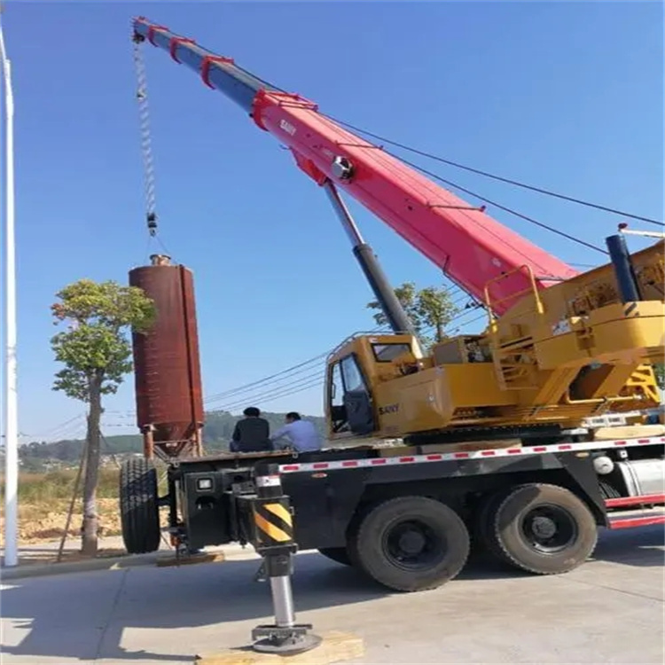 温江专业吊车租赁多少钱