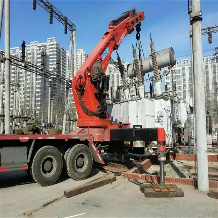 温江就近吊车出租|工地厂房吊装设备租赁|24小时高效响应