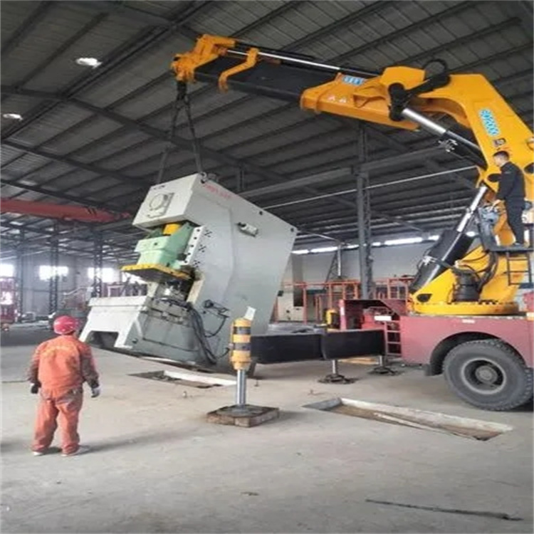 温江80吨折臂吊车出租附近电话